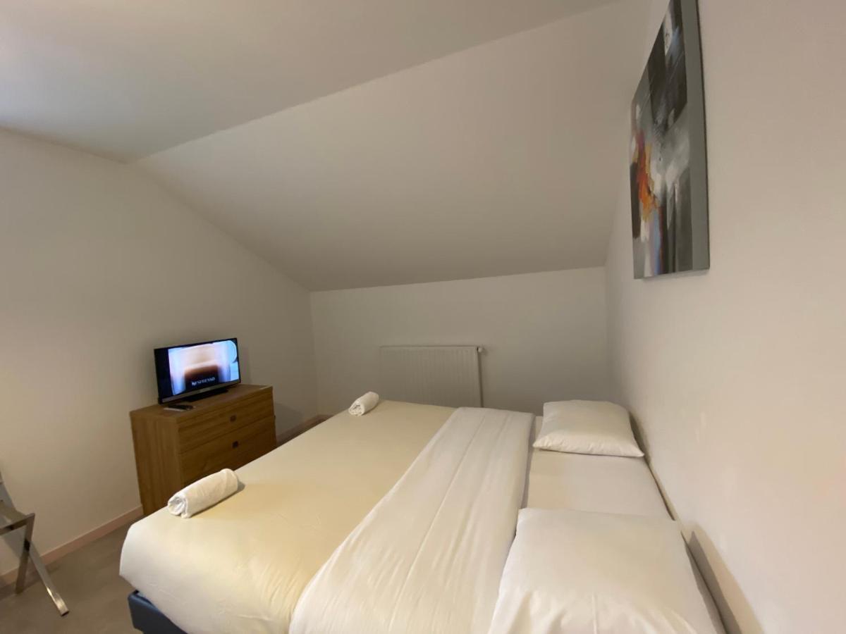 Hotel Les Tremplins La Chaux Neuve Exteriör bild